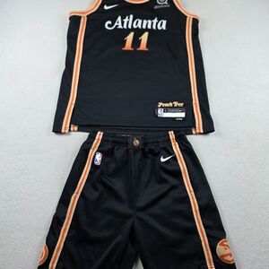 Nike Atlanta Hawks Trae Young Swingman Jersey Set Boy's Large Top Medium Shorts